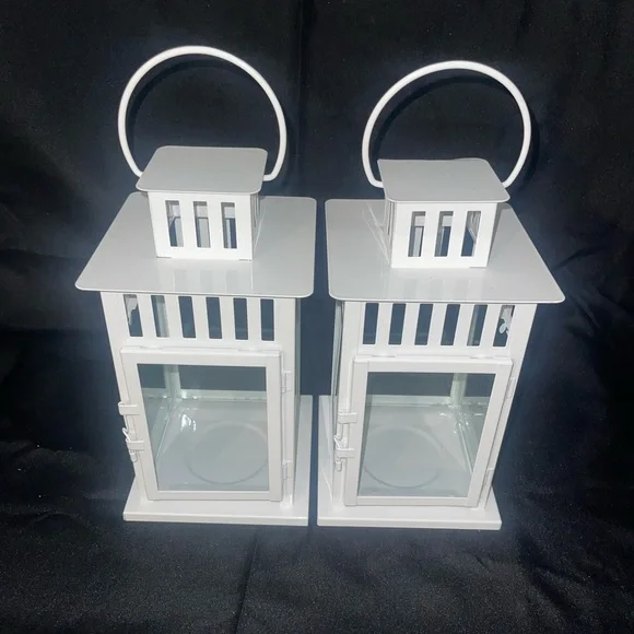 White Metal Lantern Set - Picture 1 of 1